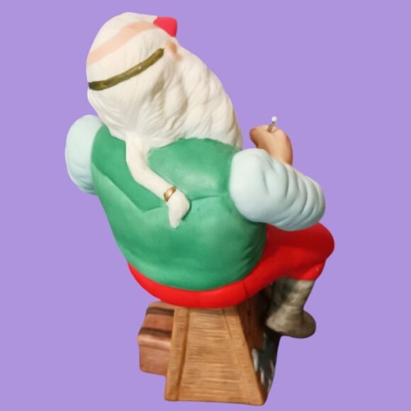 1989 Hallmark Santa Figurine Limited Edition Porcelain Christmas Decor - Picture 2 of 5